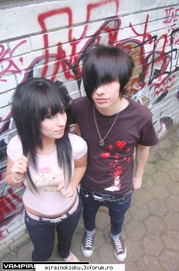 iubire sau moft? izzy(17) mike(17) sunt frati gemeni