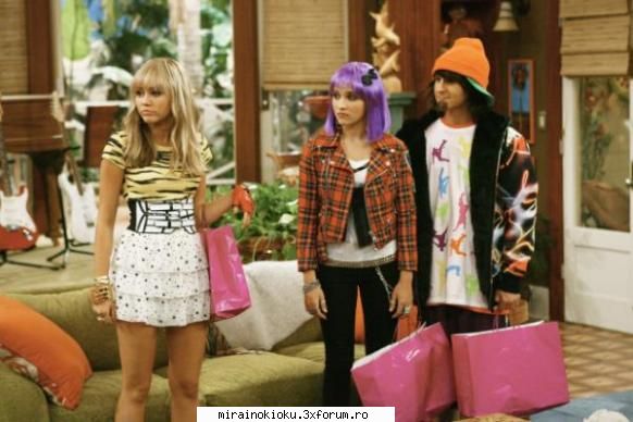Miley - Antikku - HANNAH MONTANA // MILEY CYRUS