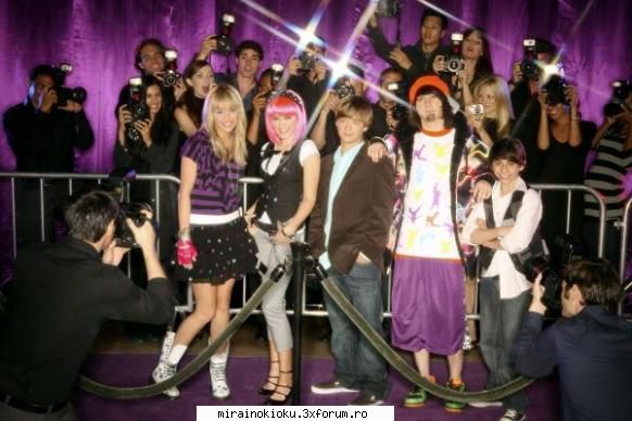 Miley - Antikku - HANNAH MONTANA // MILEY CYRUS