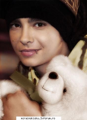 Tom Kaulitz - Deci in ultima poza poti sa-ti imaginezi ce vrei - Tokio Hotel